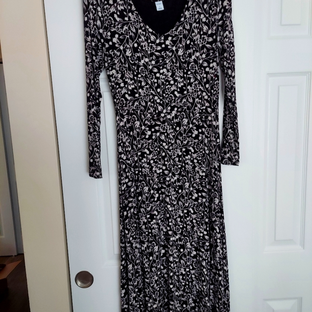 Black and white dress